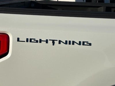 2022 Ford F-150 Lightning Pro