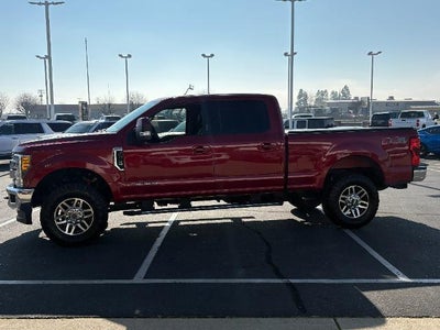 2017 Ford Super Duty F-250 SRW Lariat