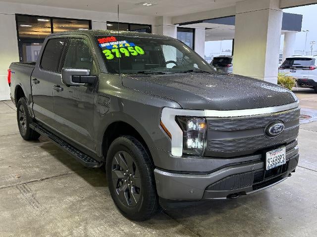 2022 Ford F-150 Lightning Pro