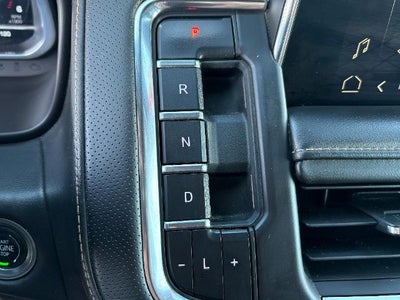 2023 GMC Yukon XL AT4