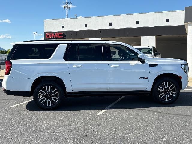 2023 GMC Yukon XL AT4