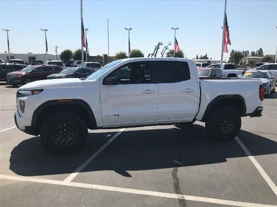 2024 GMC Canyon AT4