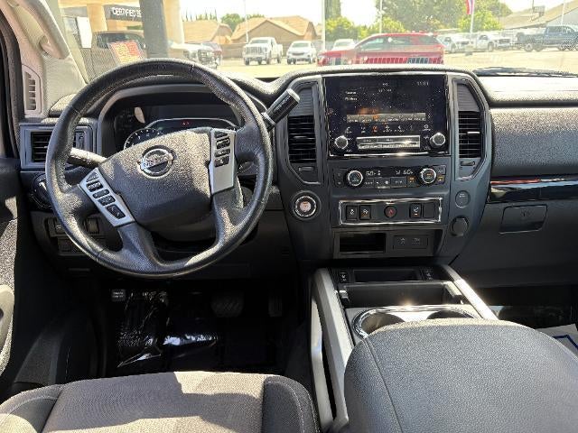 2022 Nissan Titan SV