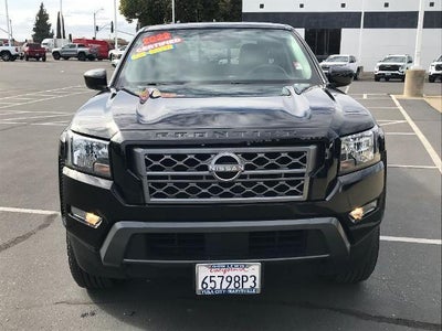 2022 Nissan Frontier SV