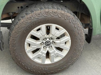 2022 Nissan Frontier SV