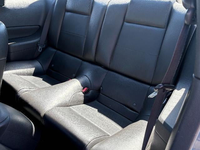 2005 Ford Mustang Deluxe