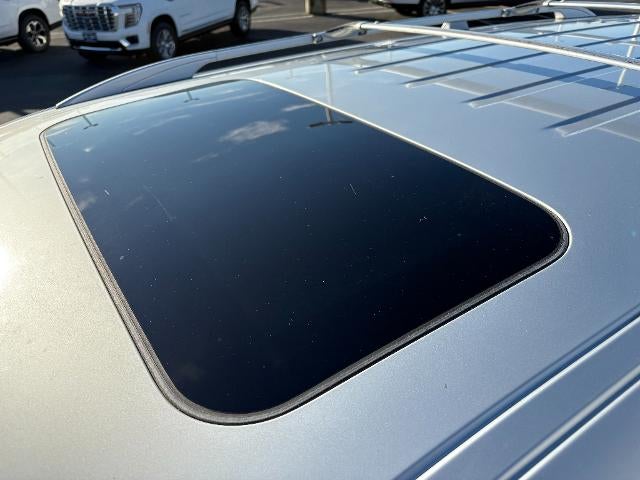 2011 INFINITI QX56 7-passenger