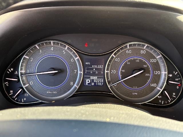 2011 INFINITI QX56 7-passenger