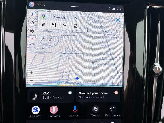 2024 Volvo XC60 Core Dark Theme