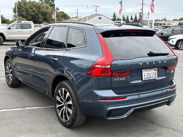 2024 Volvo XC60 Core Dark Theme